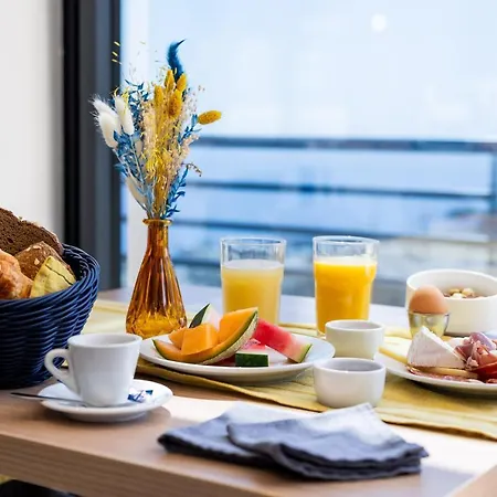 Le 3* Bastia (Corsica)