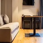 Le Hotel