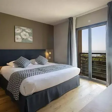 Le Bastia 3*