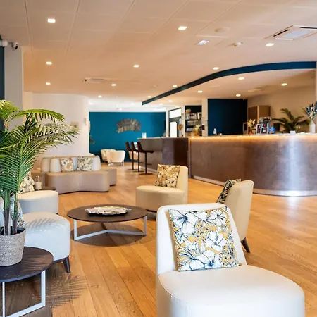 ホテル Le Bastia 3*