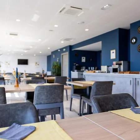 Le Bastia 3* バスティア