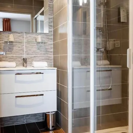 Ξενοδοχείο Le 3*